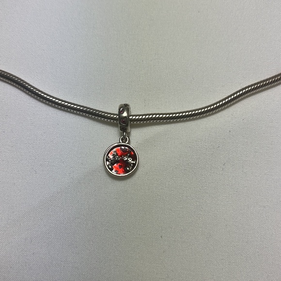 Disney Mickey Mouse &Minnie Mouse Love & kisses Dangle Charm - Picture 2 of 4